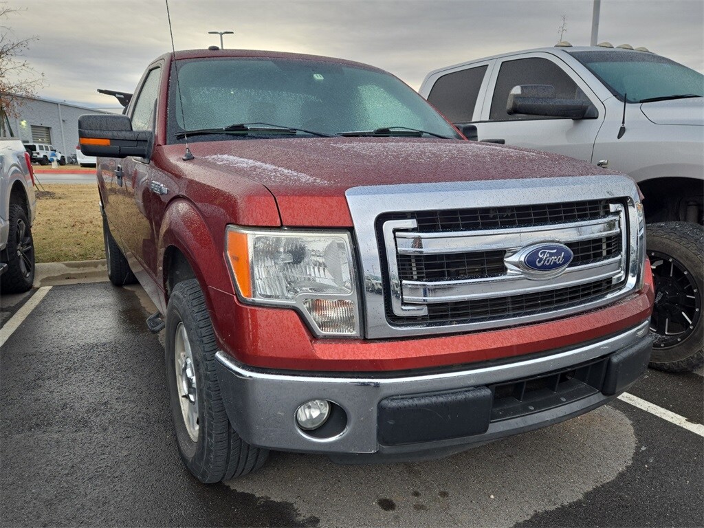 2014 Ford F-150 XLT photo 4