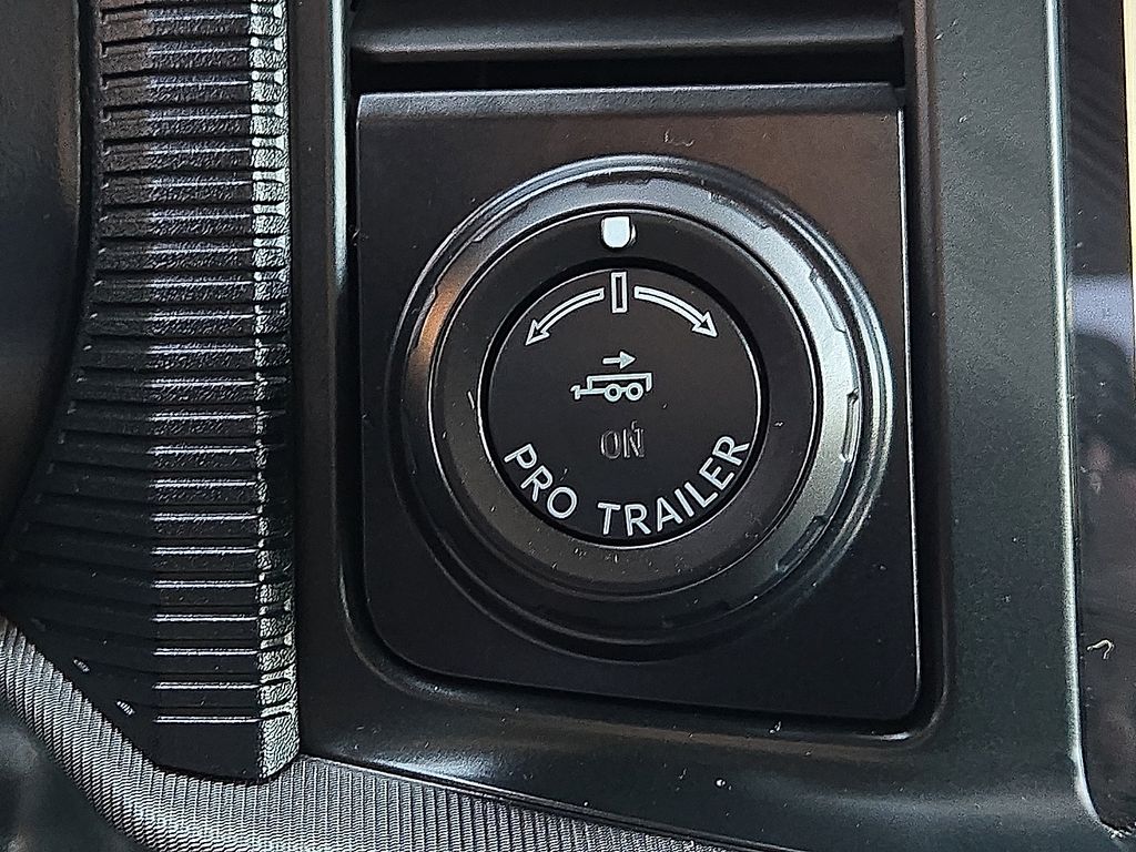 2024 Ford F-150 Lariat - Photo 14