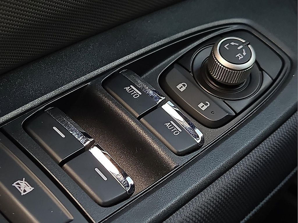 2025 Subaru Forester Sport - Photo 17