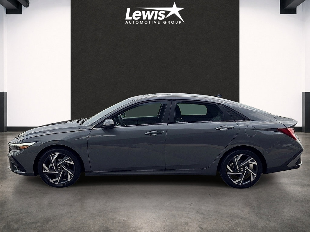Used 2026 Hyundai Elantra Limited Sedan