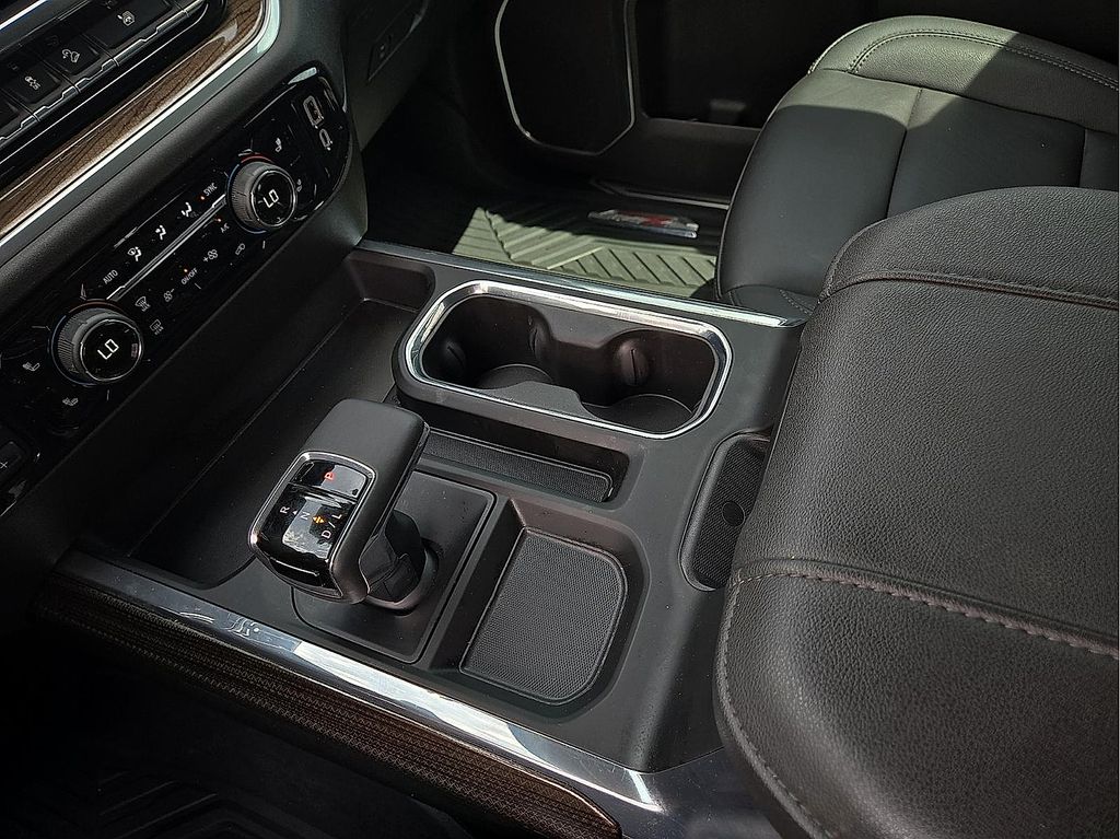 2025 Chevrolet Silverado 1500 RST - Photo 20
