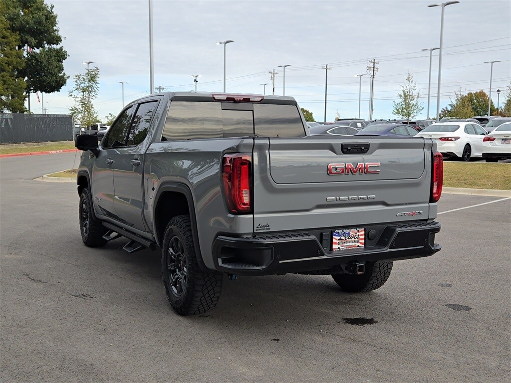 2024 Gmc Sierra 1500 AT4X photo 3