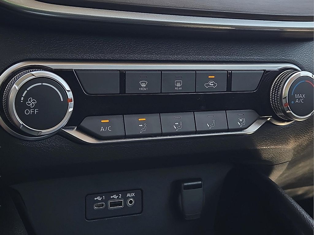 2024 Nissan Altima SV - Photo 14