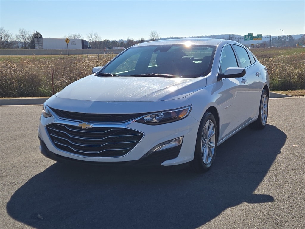 2024 Chevrolet Malibu 1LT's photo