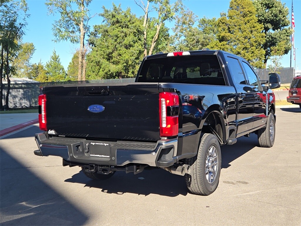 2026 Ford F-250 Lariat photo 4