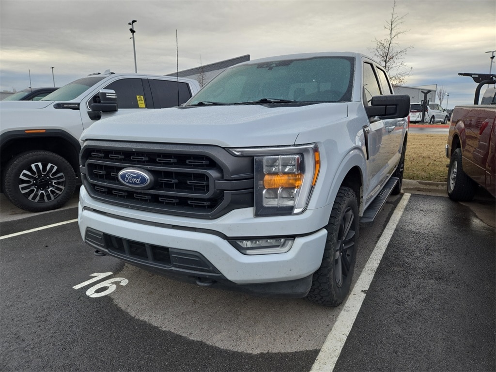 Used 2022 Ford F-150 XLT Truck SuperCrew Cab