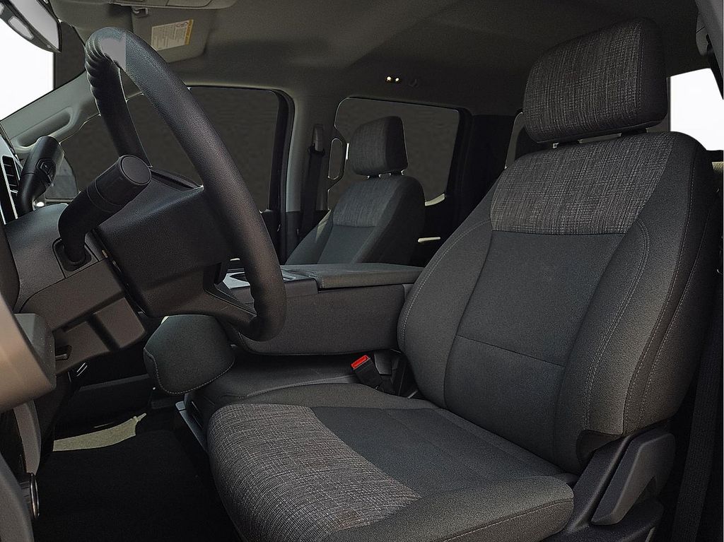 2026 Ford F-350 Super Duty XLT - Photo 12