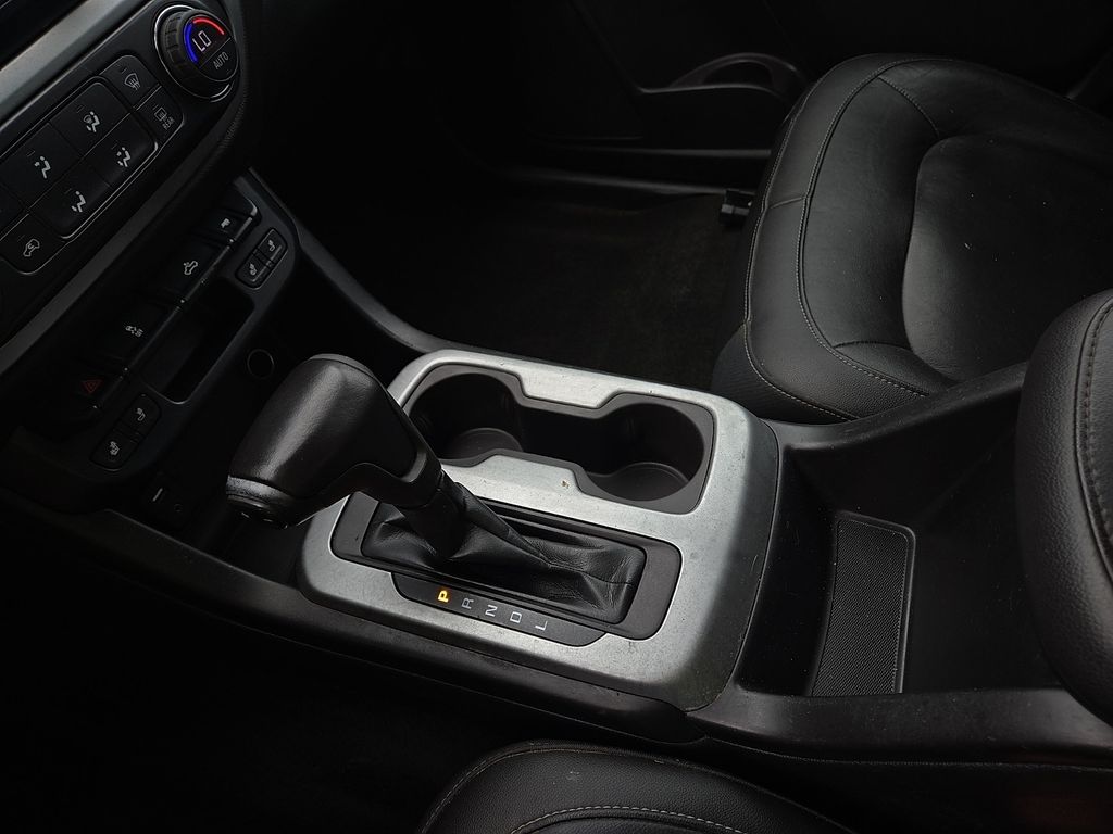 2017 Chevrolet Colorado LT - Photo 20