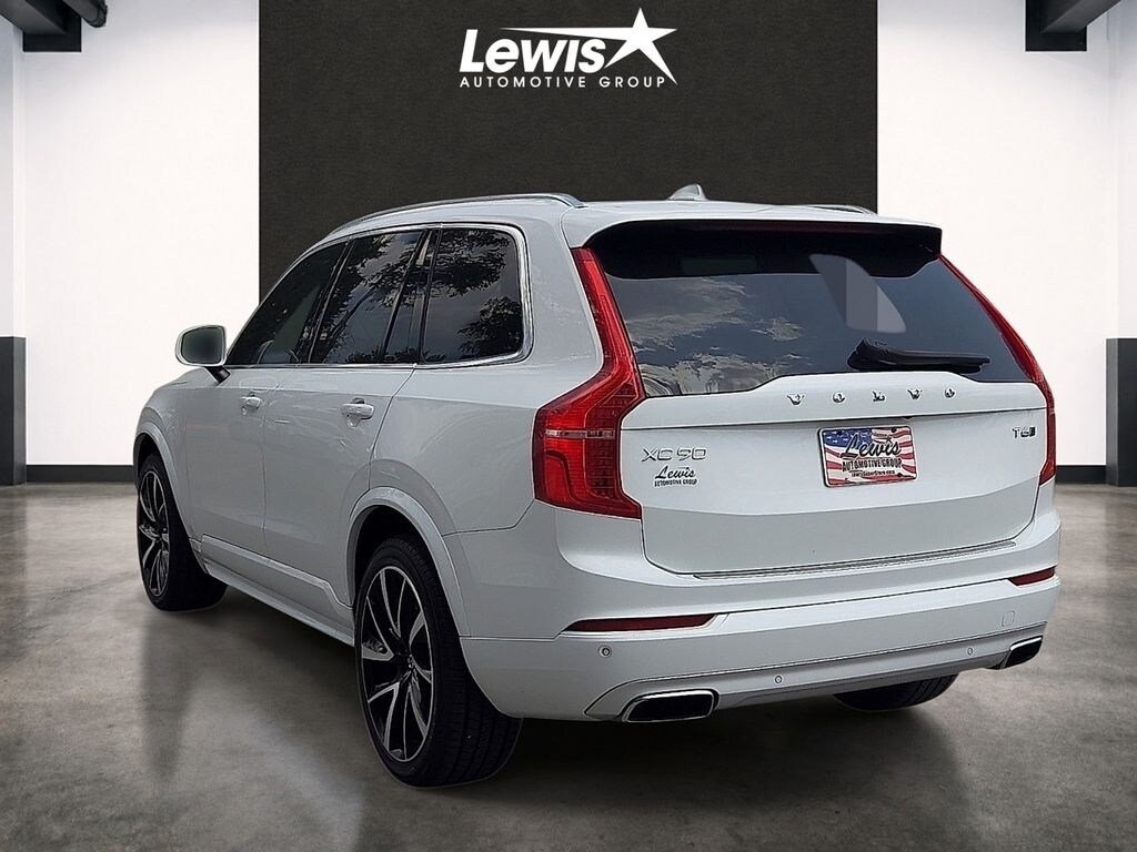 Used 2020 Volvo XC90 T6 Momentum SUV