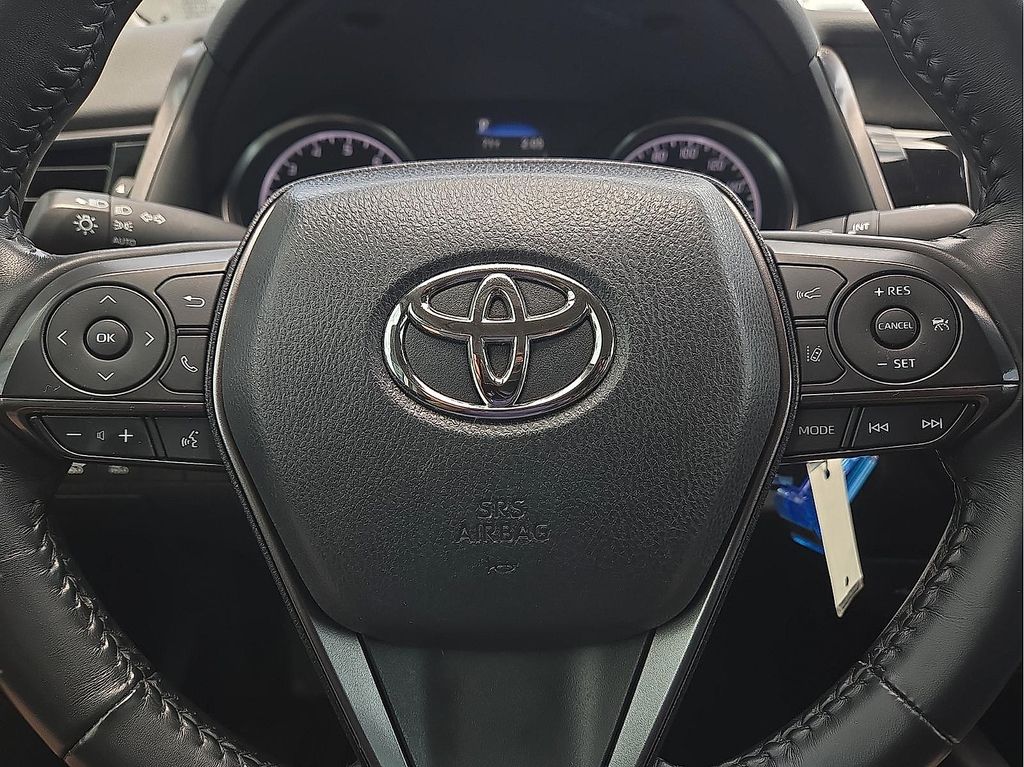 2024 Toyota Camry SE - Photo 19