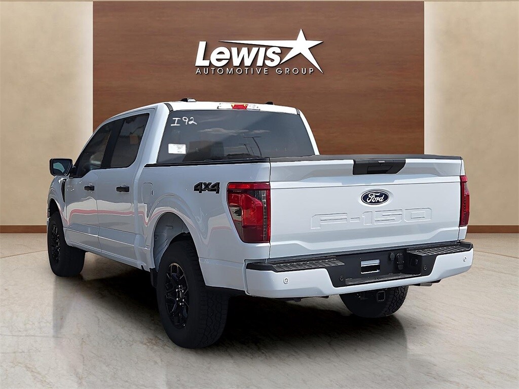 2025 Ford F-150 STX photo 4