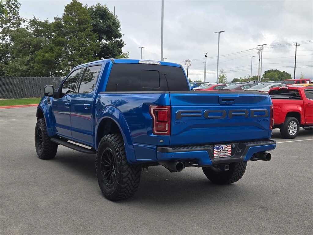 2020 Ford F-150 Raptor photo 3