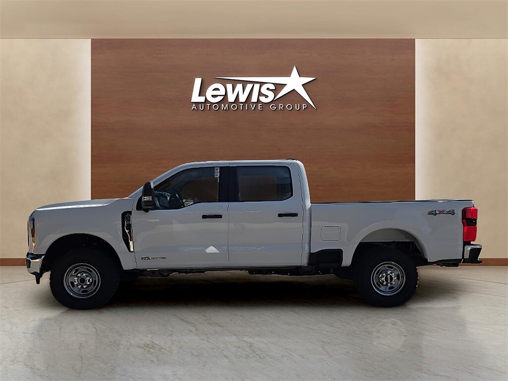 2026 Ford F-250 XL photo 2
