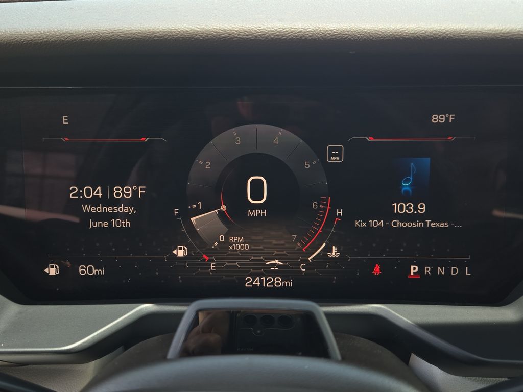 2024 GMC Acadia Denali - Photo 18