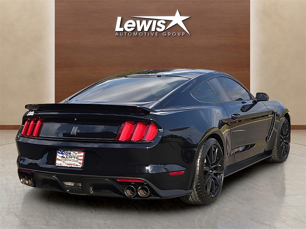 2018 Ford Mustang Shelby GT350 photo 4