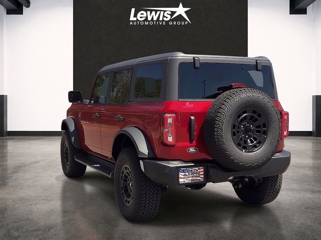 New 2026 Ford Bronco Outer Banks SUV