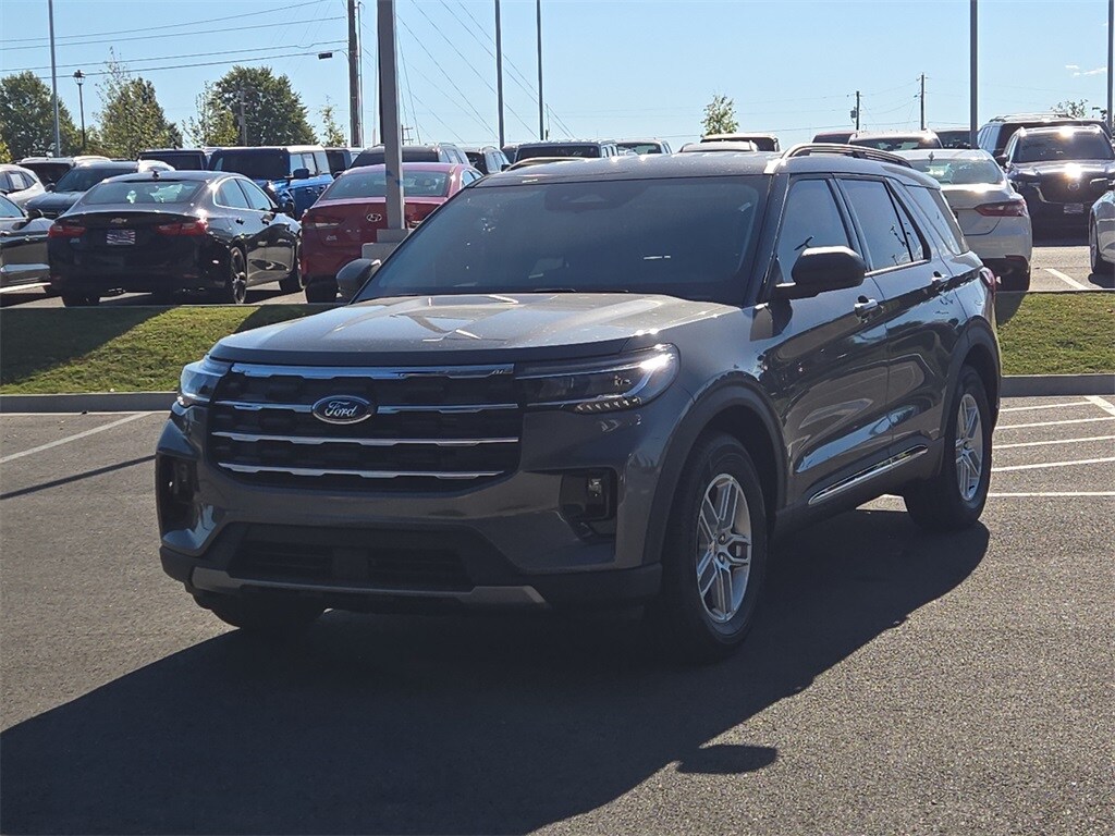 New 2025 Ford Explorer Active SUV