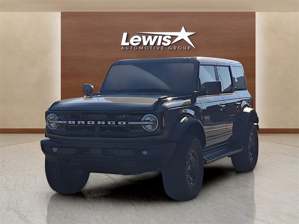 2025 Ford Bronco Outer Banks photo 2