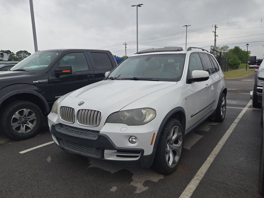 2008 BMW X5 4.8i's photo