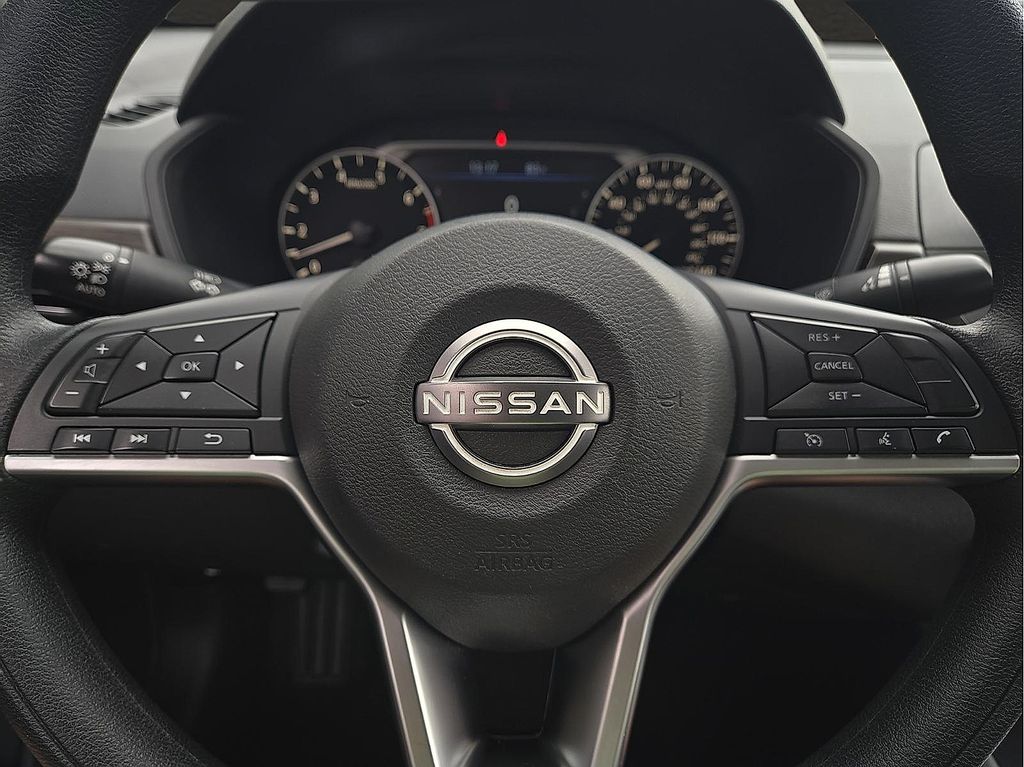 2024 Nissan Altima SV - Photo 19