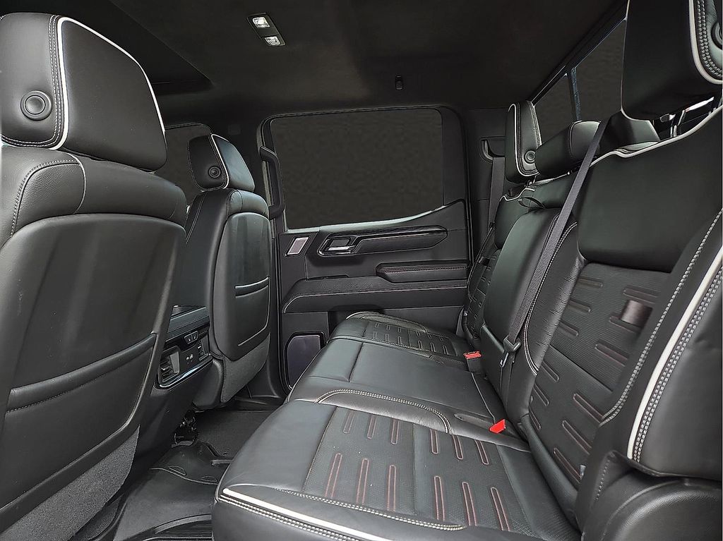 2022 GMC Sierra 1500 AT4X - Photo 9