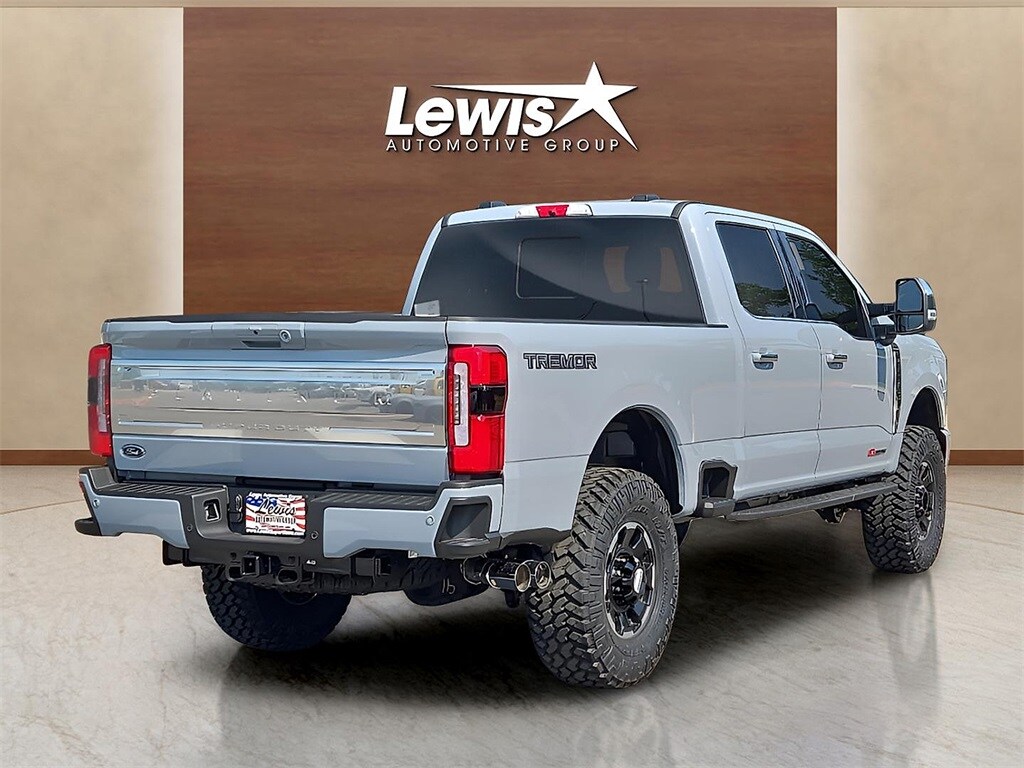 2025 Ford F-250 photo 4