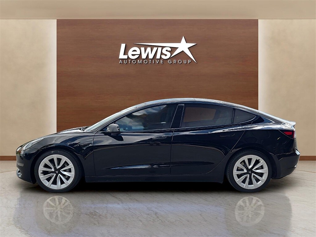 2021 Tesla Model 3 Long Range photo 3