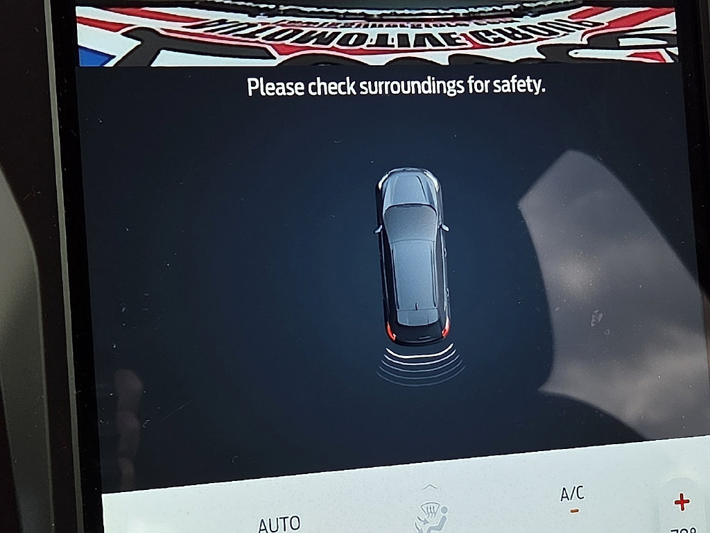 2021 Ford Edge SEL - Photo 14