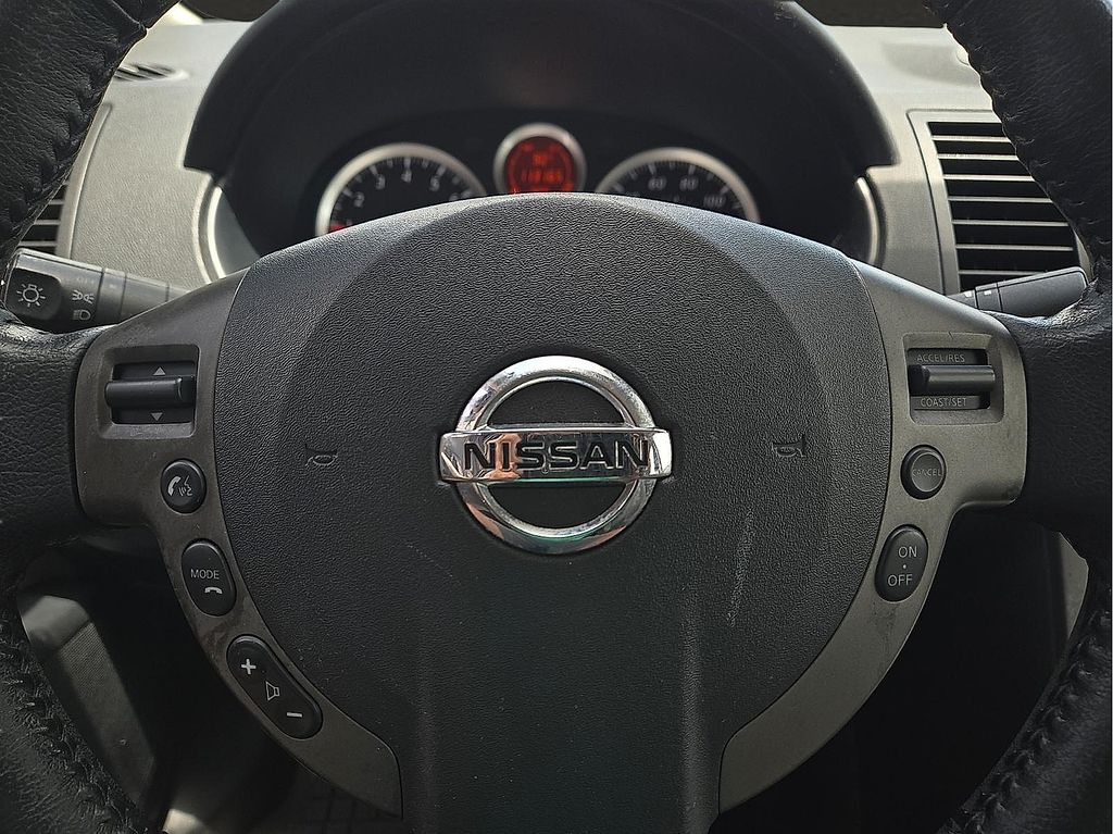 2011 Nissan Sentra S - Photo 19