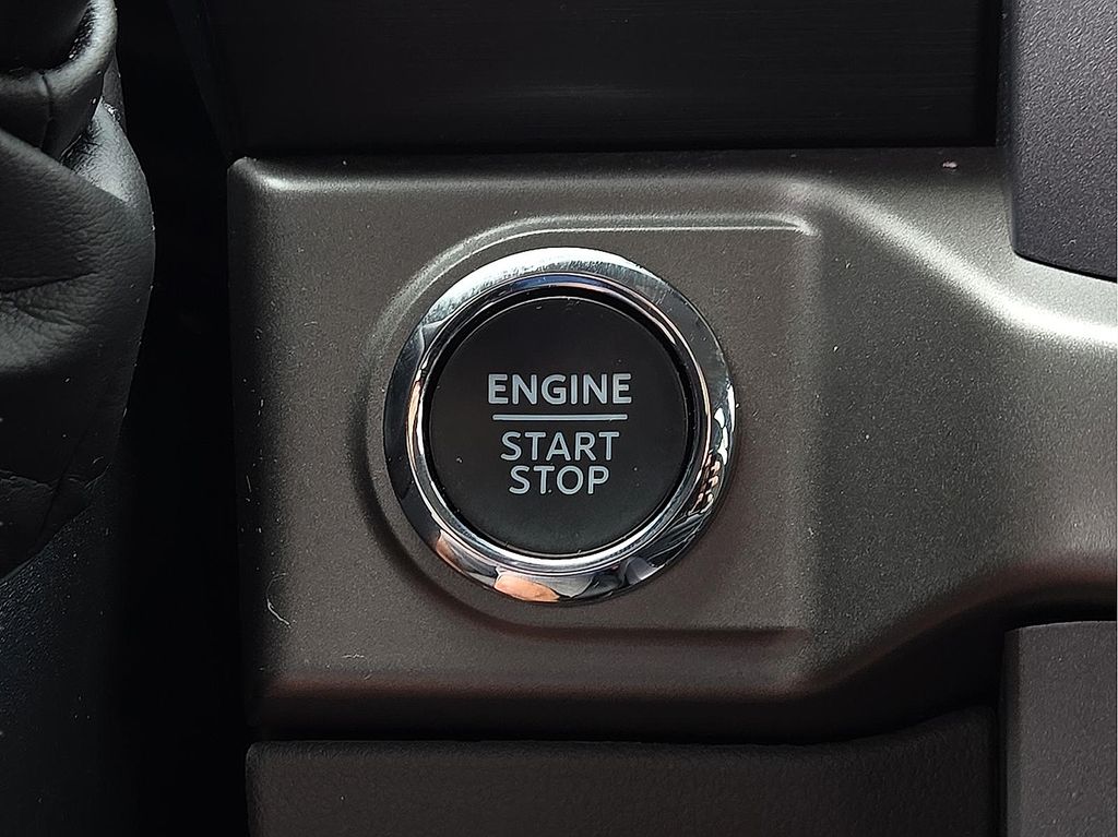2024 Ford F-150 XLT - Photo 29