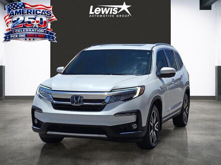 2022 Honda Pilot Touring SUV