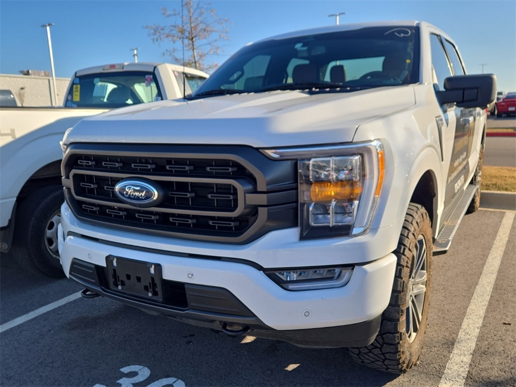 2023 Ford F-150 XLT's photo