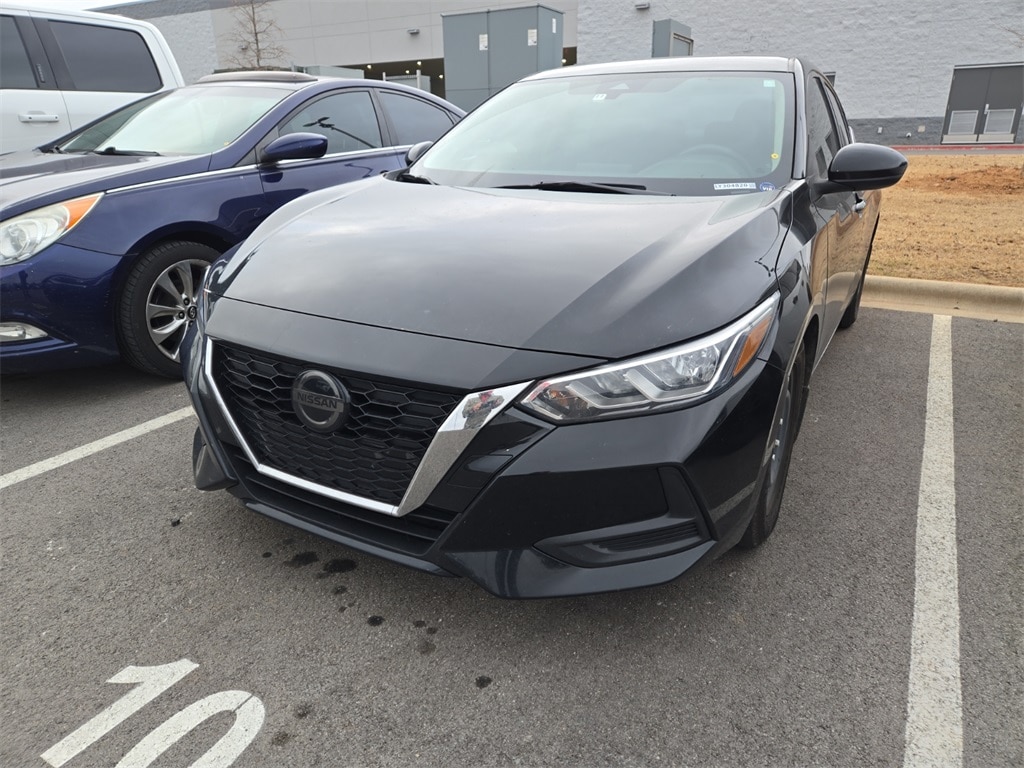 2020 Nissan Sentra S's photo