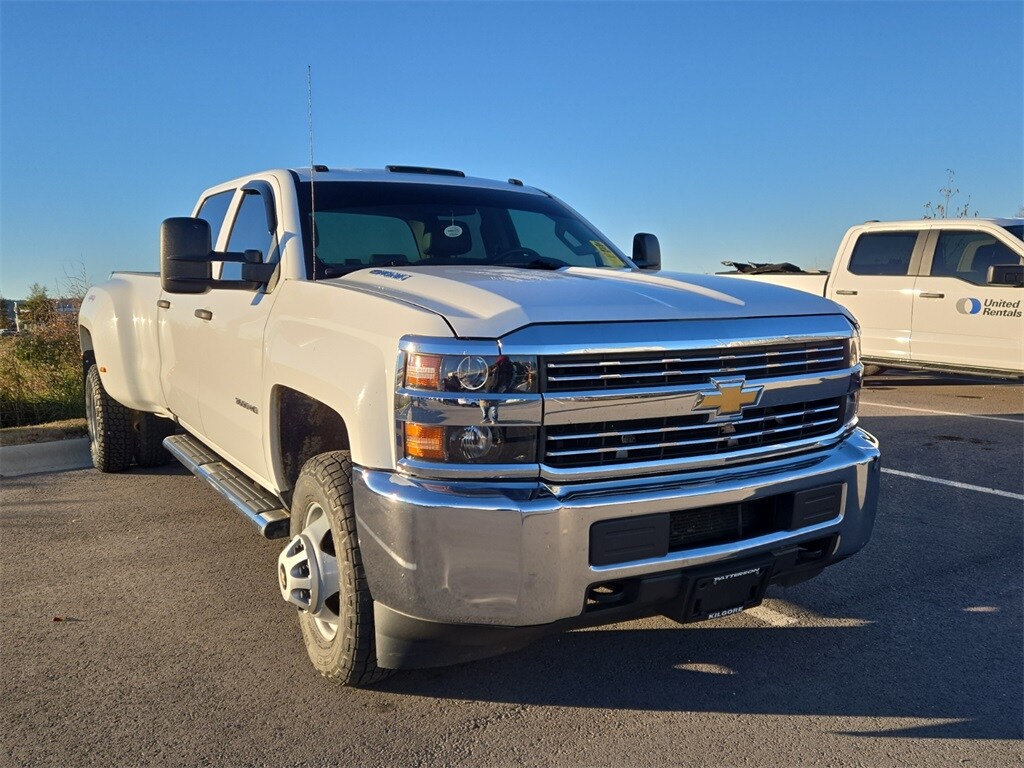 2016 Chevrolet Silverado 3500HD Work Truck photo 4