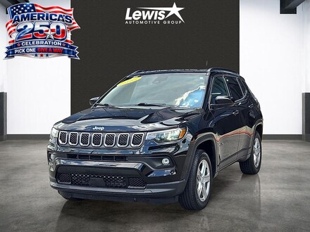 2024 Jeep Compass Latitude SUV
