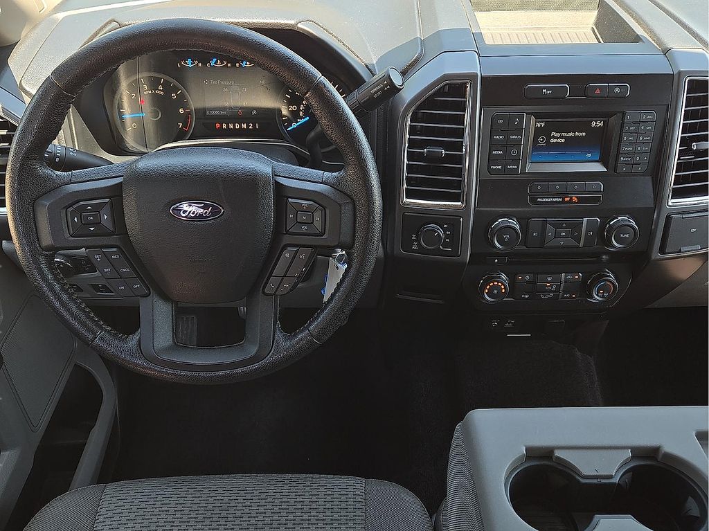 2015 Ford F-150 XLT - Photo 9
