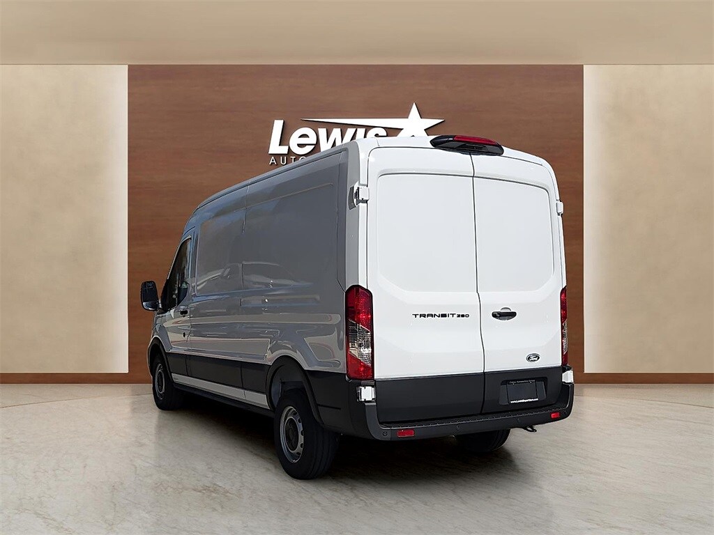 2026 Ford Transit photo 4