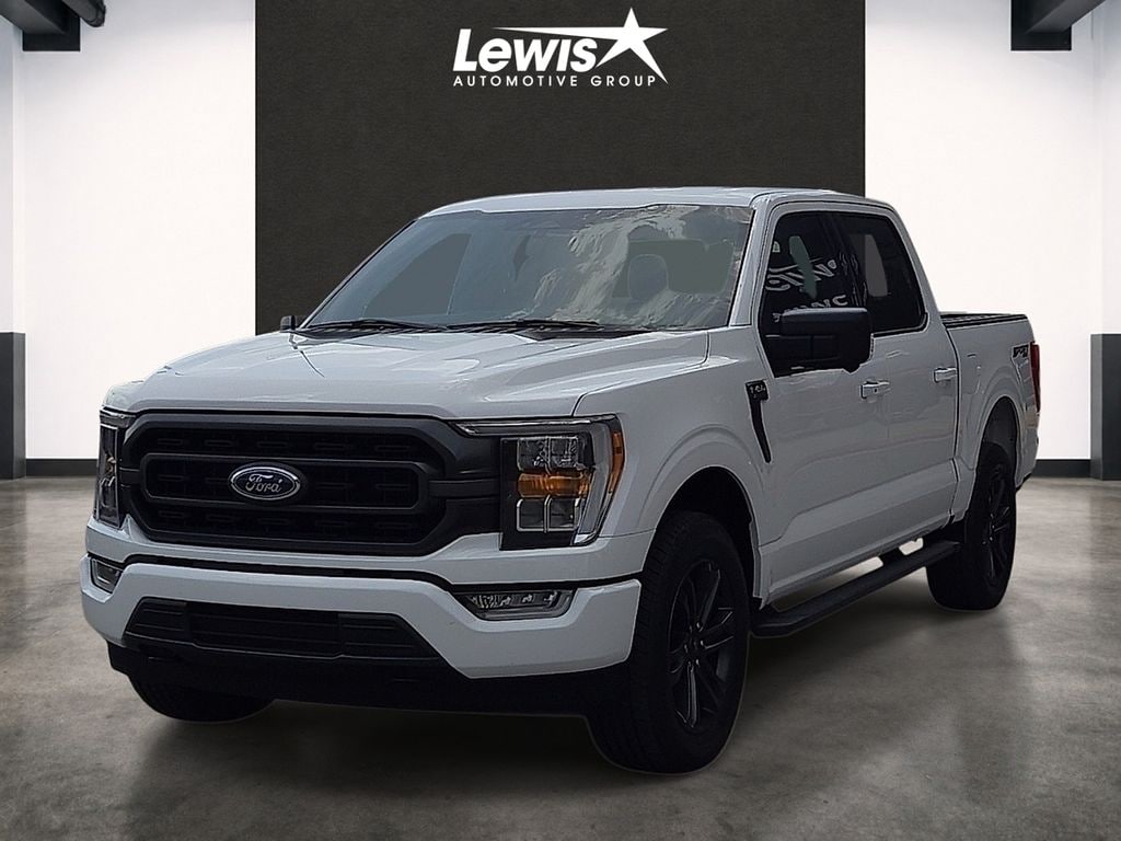 Used 2022 Ford F-150 XLT Truck SuperCrew Cab