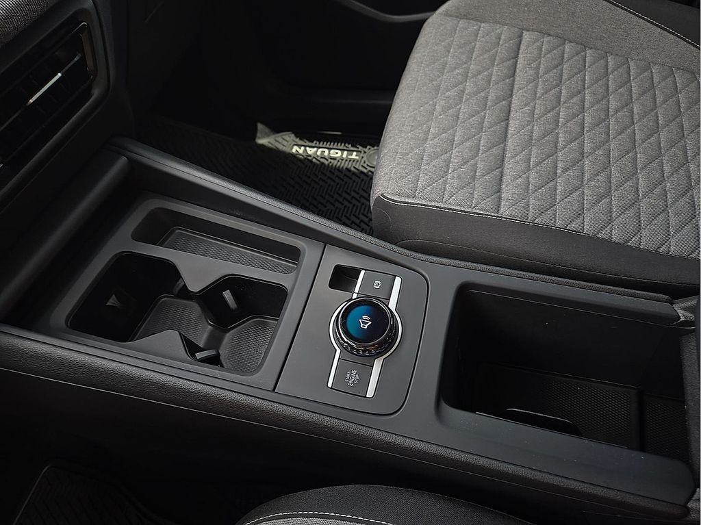 2025 Volkswagen Tiguan S - Photo 20