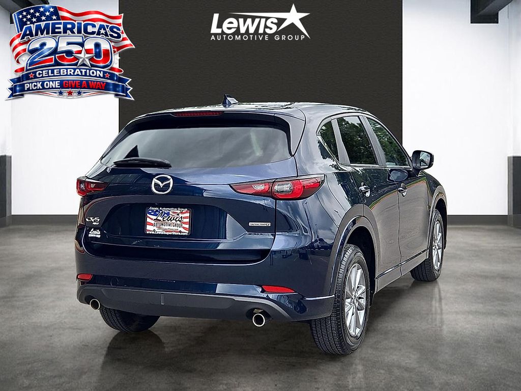 2025 Mazda CX-5 S Preferred package - Photo 4