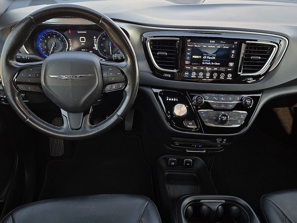 2019 Chrysler Pacifica Touring L Plus - Photo 11