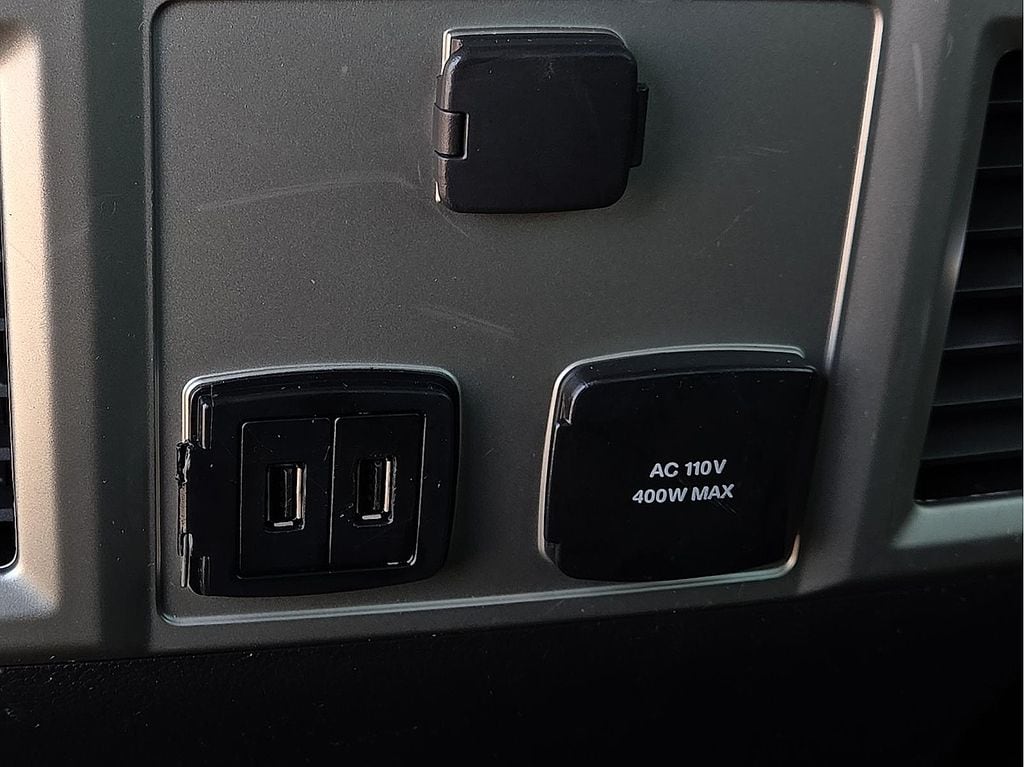2019 Ford F-150 Lariat - Photo 10