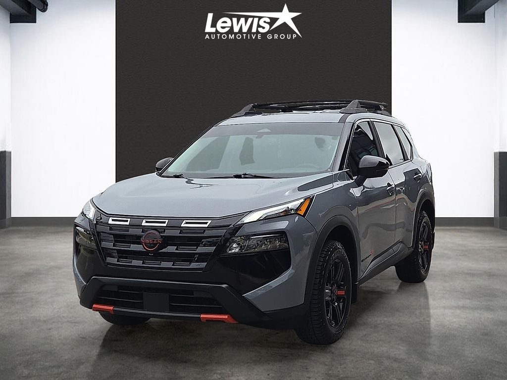 2025 Nissan Rogue Rock Creek AWD's photo