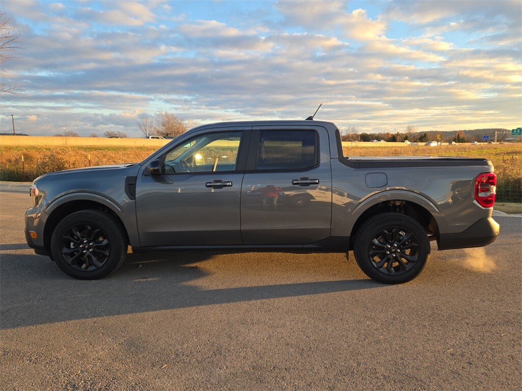 2024 Ford Maverick Lariat photo 2