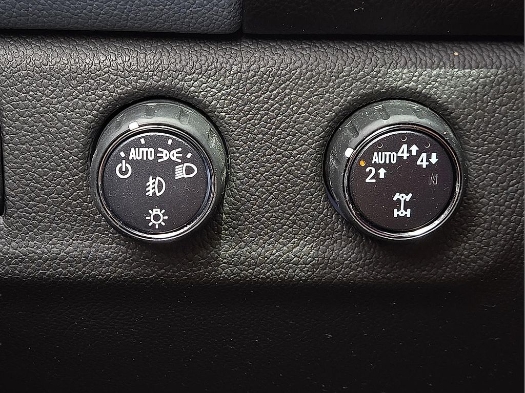 2021 Chevrolet Colorado Z71 - Photo 17