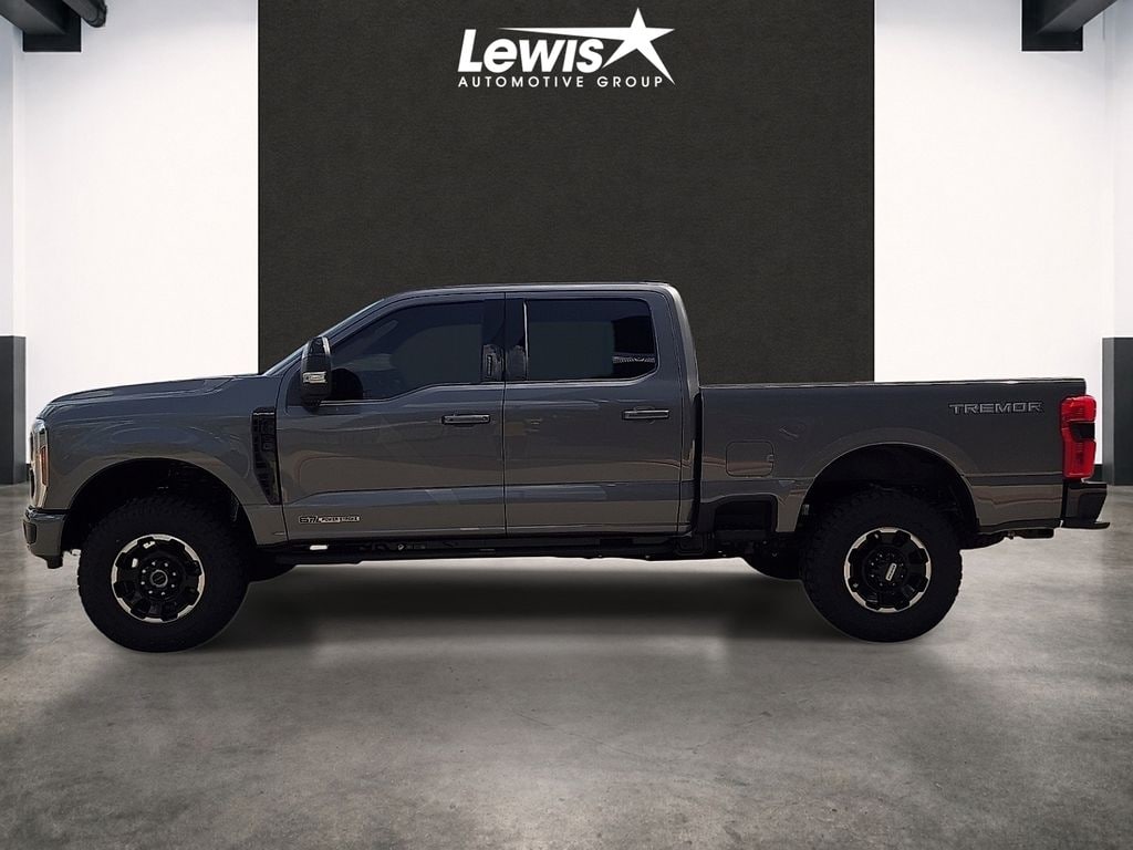 New 2026 Ford F-250SD Platinum Truck Crew Cab