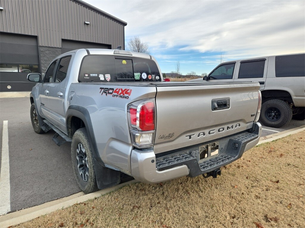 2022 Toyota Tacoma TRD Off-Road Double Cab photo 2