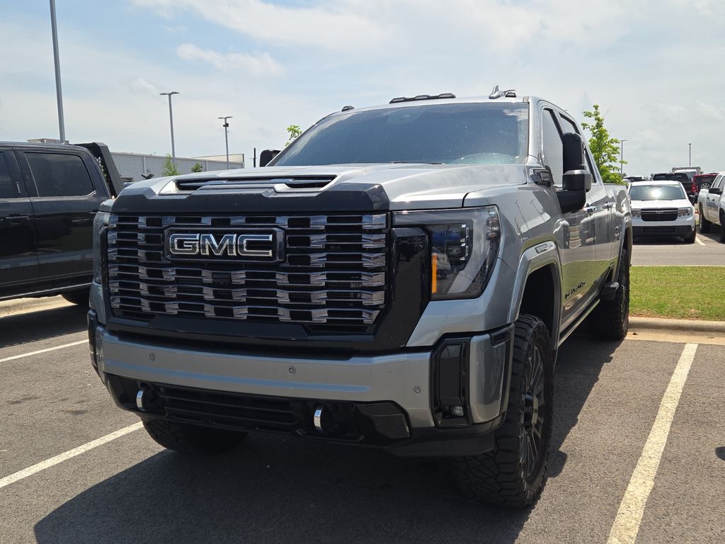 2025 GMC Sierra 4WD Crew Cab Long Box Denali Ultimate's photo