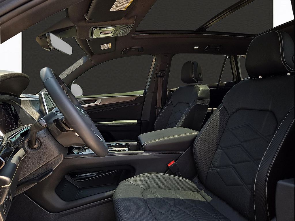 2024 Volkswagen Atlas Cross Sport SE w/Tech - Photo 12