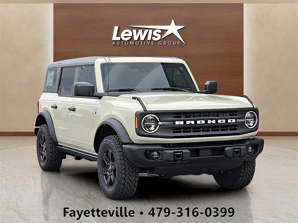 2025 Ford Bronco 4-Door Big Bend's photo